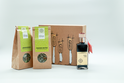 01 Gruss aus dem Paradies_Ausklang@SusanneWindischbauer-Oktober2025.jpg